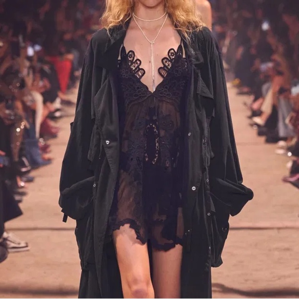 Isabel Marant Virginia lace appliqué mini dress in black NWT - Picture 4 of 8